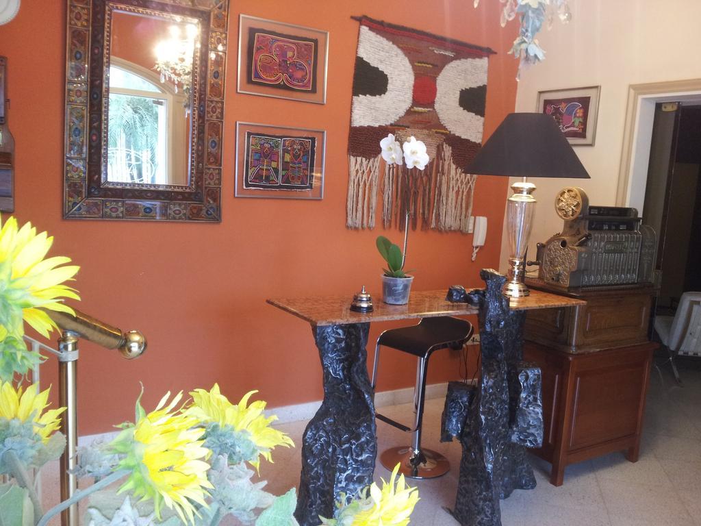 أسونسيون Villa Floreal Hotel Boutique المظهر الخارجي الصورة